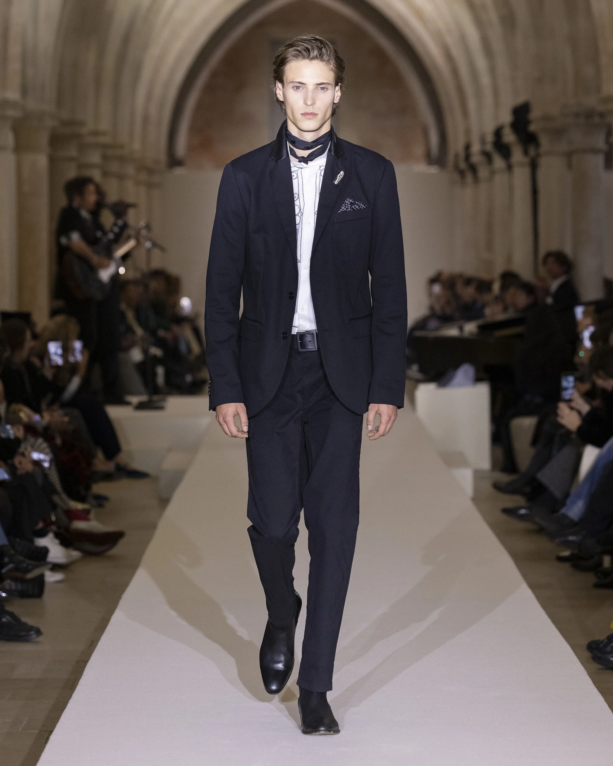 look 83 - défilé agnès b. spring-summer 2026